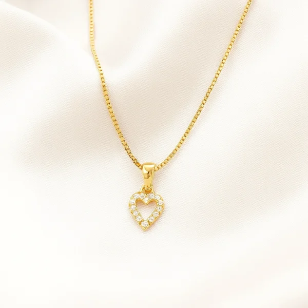 Amour Gleam Pendant