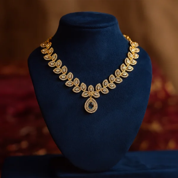 Noor Regal Necklace